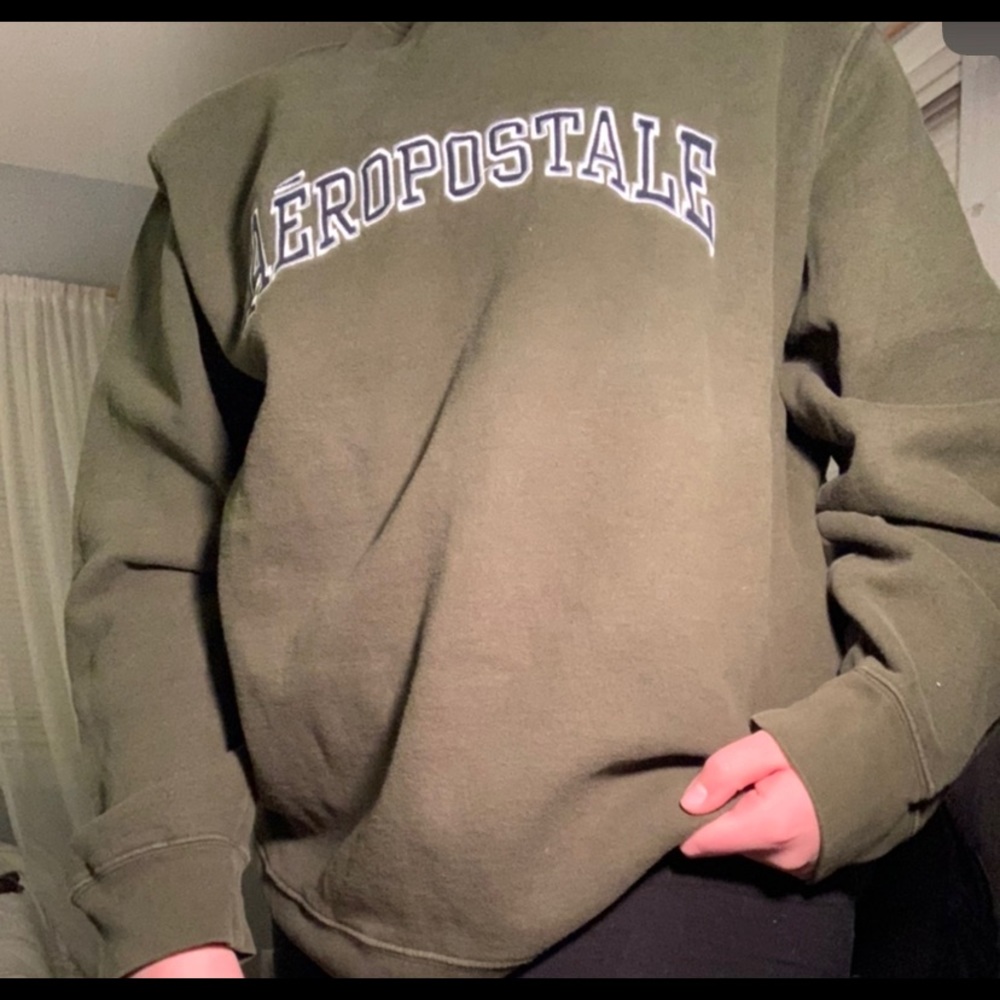 vintage crewneck (Aeropostale)